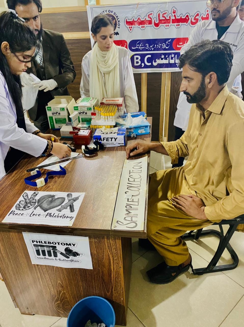 2 days free medical camp in University of Sialkot
